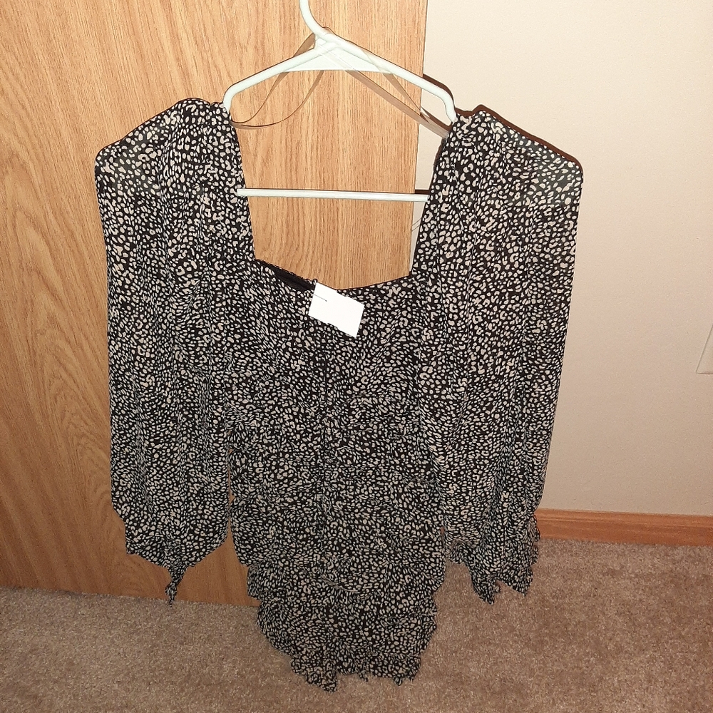 Black taupe printed ruched dress